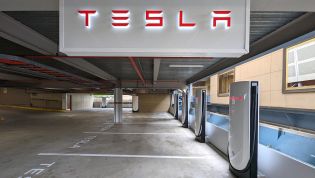 This is Australia's biggest Tesla Supercharger station